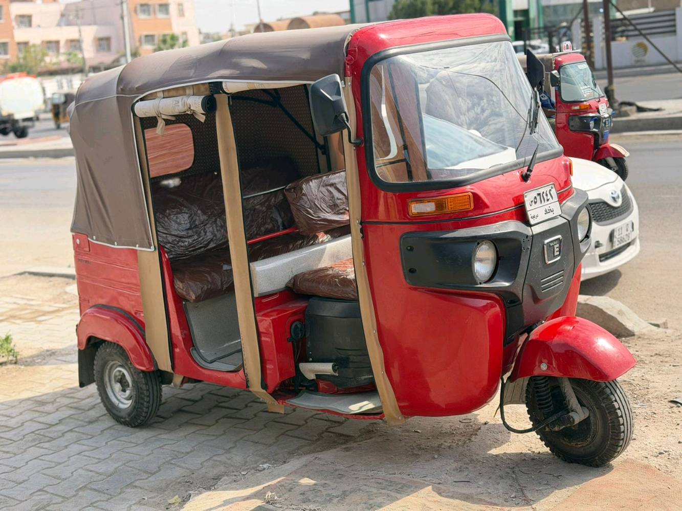 تكتك  20 شهر 12مصبوغة عام جمالية بيها مكينة مال 22 كالمة مكملة التكتك رايدها ب 6600 بيها مجال م مدينة الصدر
***********