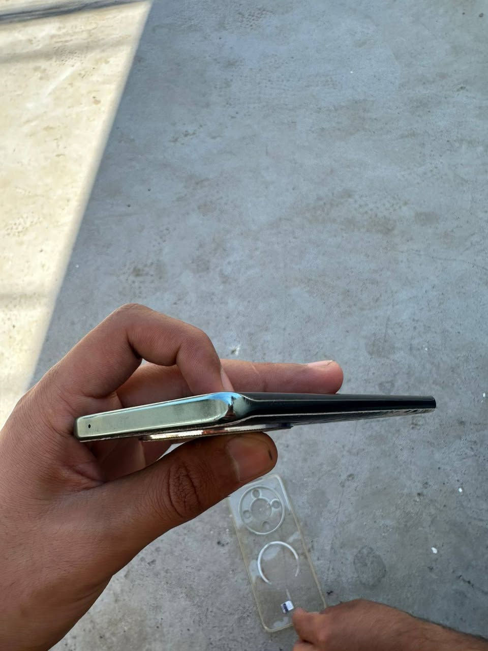 سلام عليكم
هونر x9b 
ذاكرى 256 
راهم 8+12 
الجهاز نضيف من كل النواحي
للبيع بسعر 235


**إذا كنت صاحب هذا الإعلان وتريد حذفه لأي سبب، رجاءا أرسل رسالة إلى الدعم الفني**