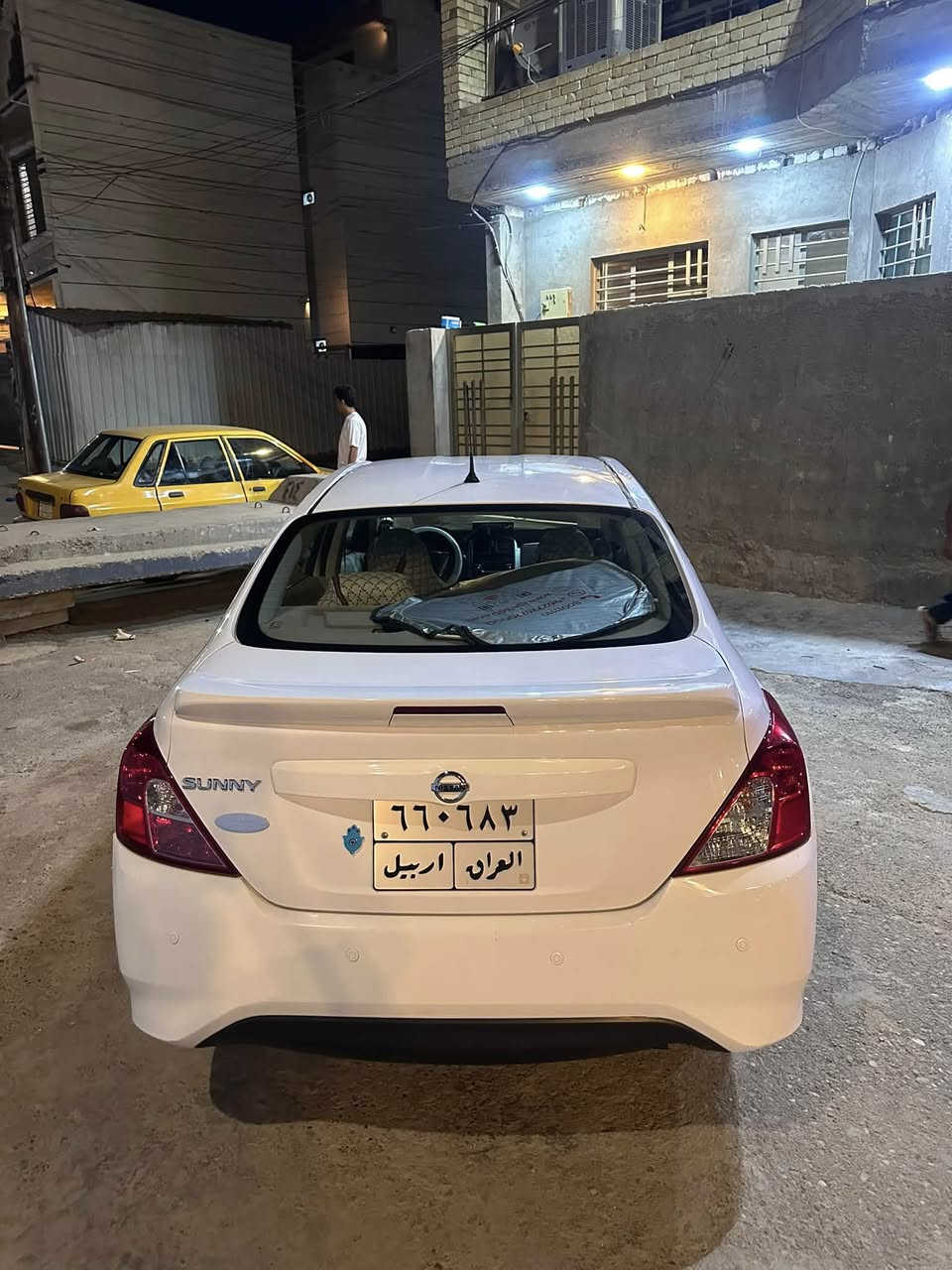 نيسان سني هندي موديل 2021
بليته زركه 
السياره ماشيه 130 وقابل الزياده
اني موضح الضربات الي بيه كدامك بصور غير هذ كلشي ماكو سونار موجود يمك وشوف بعينك 
السياره مسويله ادامه كامله كير محرك كلشي ميحتاج كبل الشارع كهربايات تبريد كله على البلاد مال الشركه 

مكاني بغداد / الزعفرانيه

السعر 100 وبيه مجال حك الجيه


**إذا كنت صاحب هذا الإعلان وتريد حذفه لأي سبب، رجاءا أرسل رسالة إلى الدعم الفني**