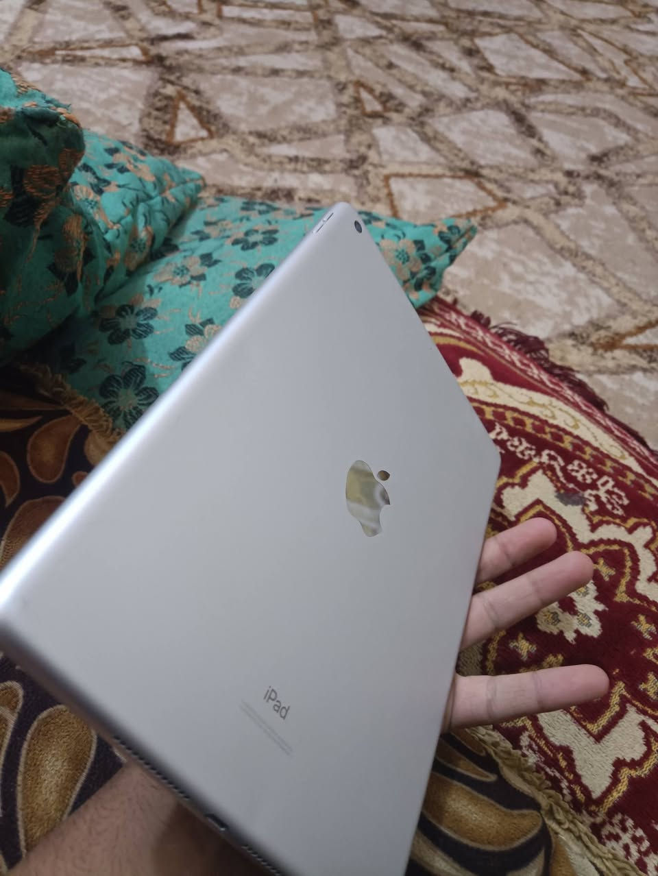 سلام عليكم   ايباد جيل السابع نضيف ومكفول بس مبدل حساس المس
ذاكرته 32        وسعر 125


**إذا كنت صاحب هذا الإعلان وتريد حذفه لأي سبب، رجاءا أرسل رسالة إلى الدعم الفني**