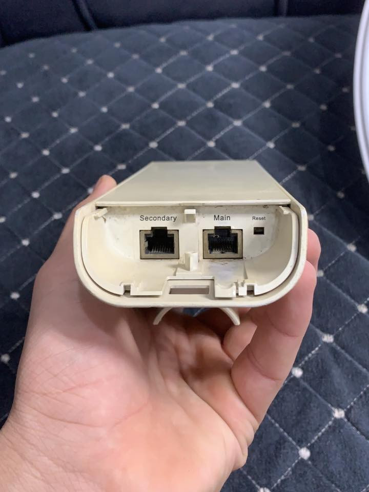 نانو عدد 2 للبيع
الاول : نانو ستيشن M5 نوعيه راقيه جداً "25 الف 
الثاني : نانو باور بيم M5 معروف جداً  60 الف 
الشراي اتساهل ويا اذا تاخذهن ثنينهم هم اتساهل ويا 
للاستفسار خاص او اتصل : ***********
