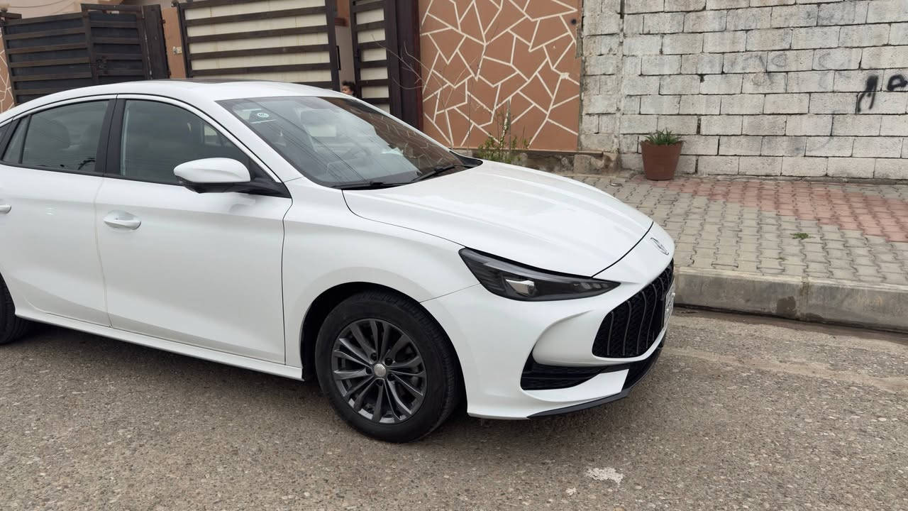 أم جي جيتي موديل 2025 رقم أربيل مكفولة كفالة عامه من ضبغ سياره ماشيه 9000 وسياره لديها بطاقه بنزين مكان سيارة كركوك سعرها 125 وبيه مجال قليل
 للاستفسار تواصل على رقم :***********
