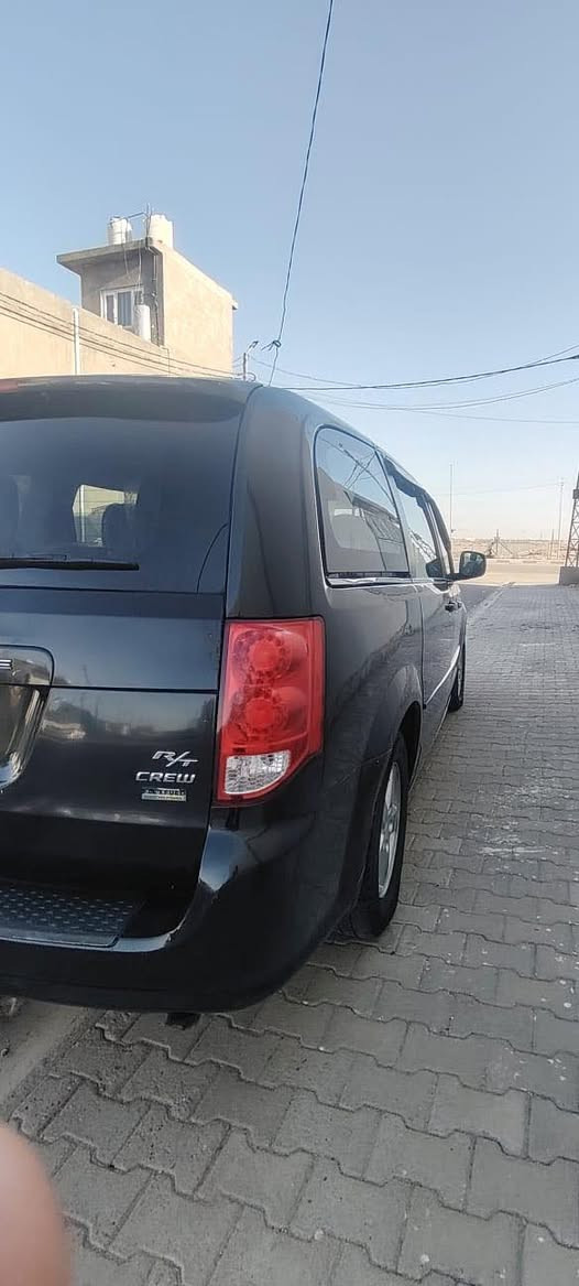 🖤 دوج كرفان 2012 فول مواصفات
🖤محرك و كير جديد مكفول 
🖤تبريد 3 قطع منفصل و ثلج 
🖤كشنات سياحي بلع 
🖤تحكمات فول ستيرن 
🖤نظام تقليل صرف بنزين 
🖤الابواب كهربائي اوتو 
🖤جامات 6 كهربائي 
🖤تخم اطارات جديد 
🖤شاشة وكامرا 
🖤فرس سقفي فرس ارضي 
🖤كشنات مخمل 
🖤رقم اربيل 
🖤صور الحادث مرفق بلصور 
🖤بجم كبس شركة 
🖤السعر 113 وبيها مجال 
🖤للاستفسار واتساب *********** او الاتصال على رقم ***********
