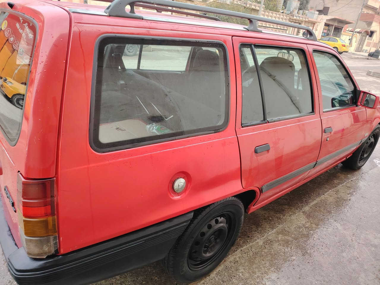 السلام عليكم سياره كاديت للبيع موديل ٩١ تايرات جدد باتري جديد كهربائيات شغالة كيج بانزين شغال تدفئة شغالة مكينة وكير نظاف رقم نينوى مشروع وطني
*********** للأتصال او واتساب فقط السعر ٣٣ وبيها مجال
