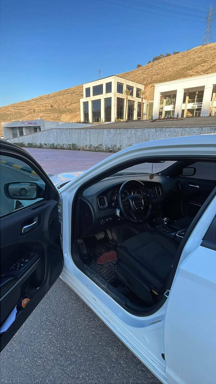 دوج جارجر sxt موديل ٢٠٢٢ شه رتي رقم كاتيه 
٢ قطعة ضبغ تيدايه مكينه ٦ بستنه 3.6L 165و مجال 
واتساب *********** زاخو, دهوك
