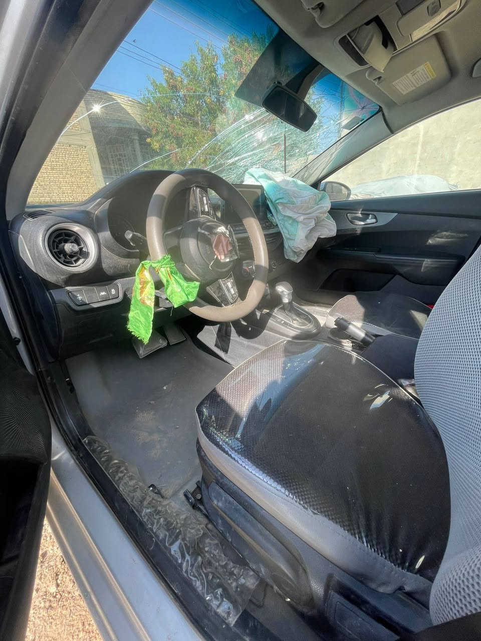 سوينه حادث او نبيع علا حادثهة
موديل 2020
مكينه دوش 2000
موصفات عميه 
حادثه من امريكي جاملغ الامامي عكس السايق فقط

***********
