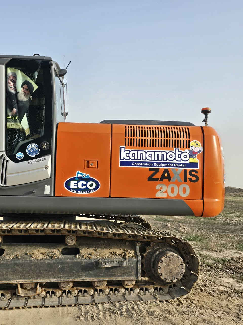 سلام عليكم ورحمة الله وبركاتة زت ثري للبيع مامفتوح بيه اي شي على 😎وضع الشركه
موديل2010 اصل للستفسار ***********
