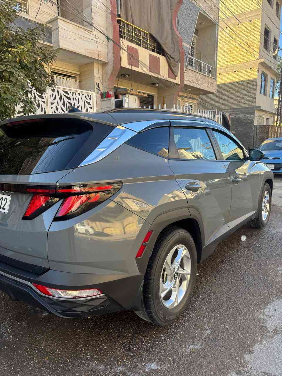 السلام عليكم توسان 24
سمنتي 

المواصفات
تبريد لمس 
تبريد قطعتين 
فول بصمات
شاشة كبيرة 
كامرة دوارة
بصمة صندوك
ترحيب عند الاقتراب
دخول ذكي 
بصمة ابواب
سايد بريك بصمة
محرك 2500 🚀 
اوتو هولد 
تشغيل عن بعد
رادار امامي
رادار خلفي
رادار جانبي
تدفئة كشنات
تحديد مسار
قيادة ذاتية
توقف ذاتي 
تنبيه عند مغادرة المسار
كروس سرعة
وضعيات قيادة
نزول منحدرات
وبعد هواي مواصفات بيها
ماشية 48 
سيارة جاهزة وكاملة بدون نقص
رقم اربيل با اسمي السنوية احولك سنوية 
السيارة جديدة  تجي وتشوف بعيونك 
حادث قبق الصندوك راجع على البارد
مكان بغداد القاهرة

‭0771 511 9521‬

السعر  207 وبيها مجال حك الجية بغداد, العراق
