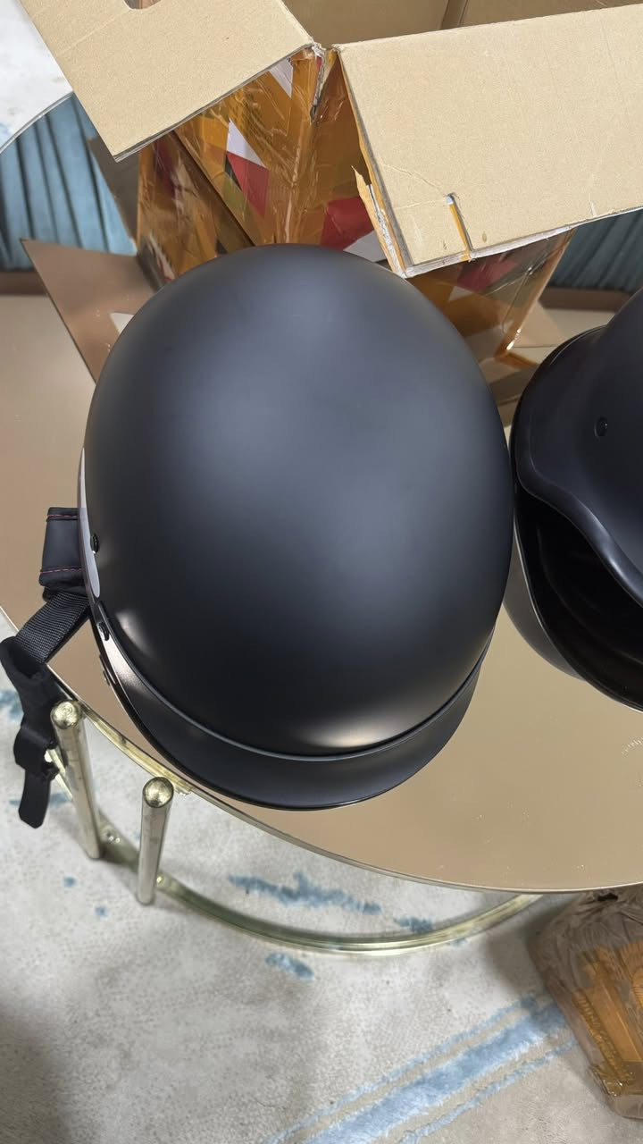 خوذ هتلريه السعر 30 الف مكاني بغداد الحريه
***********
