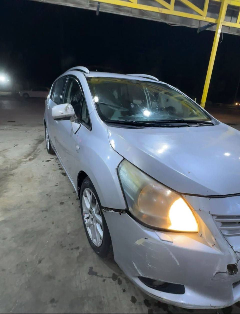 تيوتا يارس 2011سياره جاهزه تبريد حداديه بصمه بيها المكينه كايمه يرادلها مكينه قفل 45 مكانها بغداد ***********
