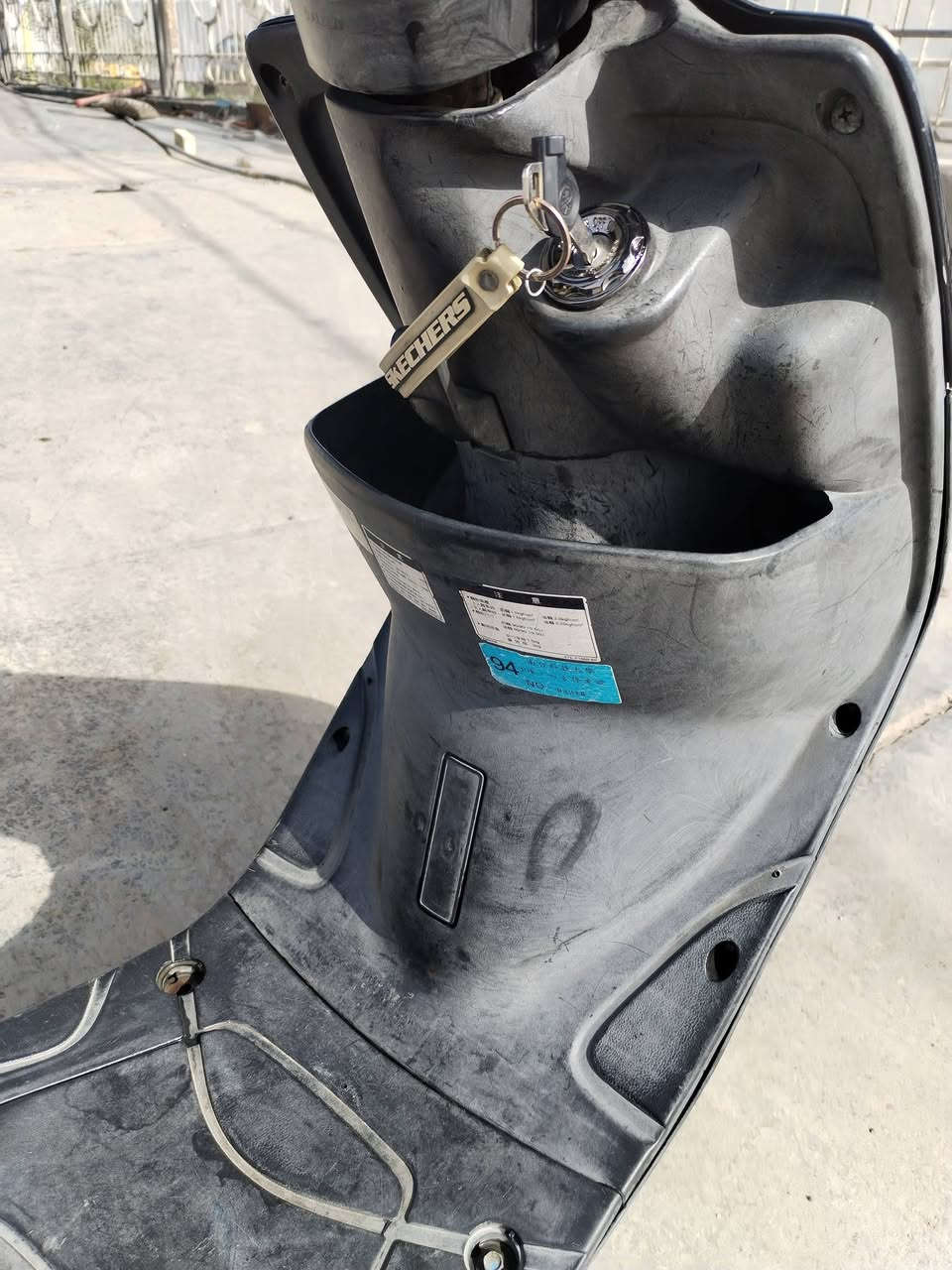 ماكس عدلة الدراجة جديدة صارلهه شهرر من نازلة ختم واحد مللح وكفرر وبرغيي ممفتوح بيهه وكلة اصللي السعرر 925 مكاني بغداد الشعلة للاستفسار ***********
