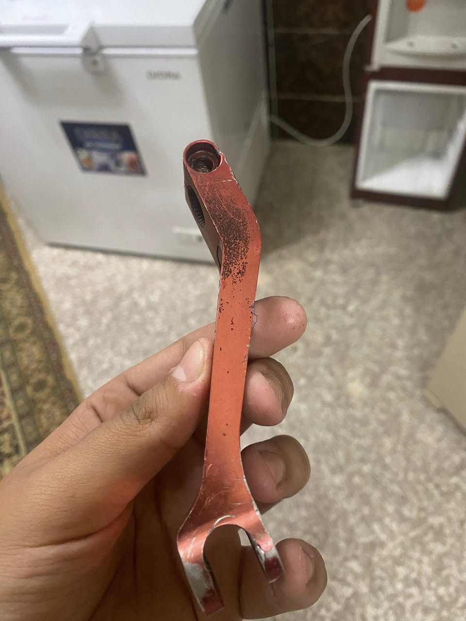 فراك سكنس عام ًللبيع مكاني بغداد حي الجامعه وتساب ***********
