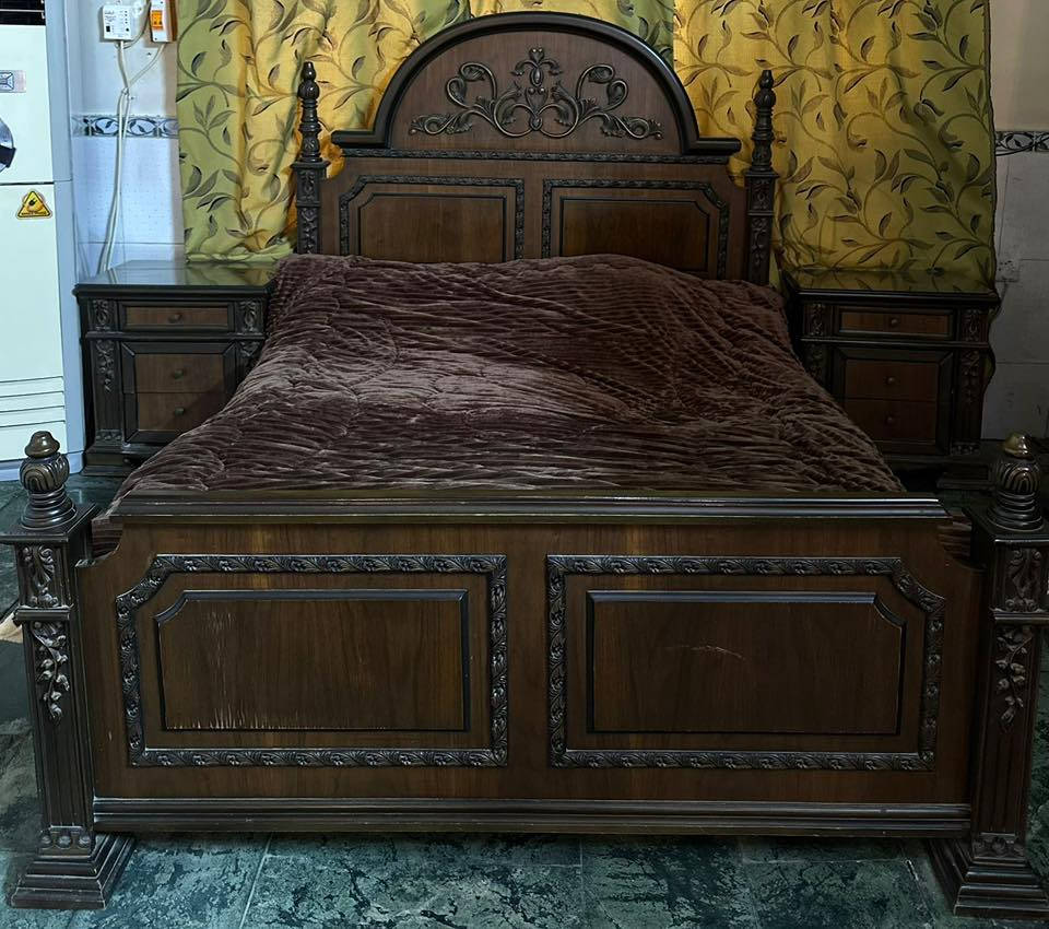 غرفة نوم للبيع للتواصل واتساب***********
