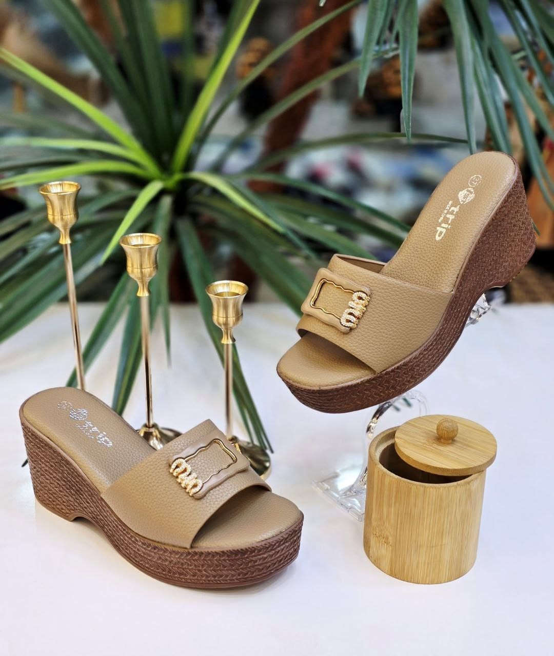 شحاطة كعب❤‍🩹
37-38-39-40-41


**إذا كنت صاحب هذا الإعلان وتريد حذفه لأي سبب، رجاءا أرسل رسالة إلى الدعم الفني**