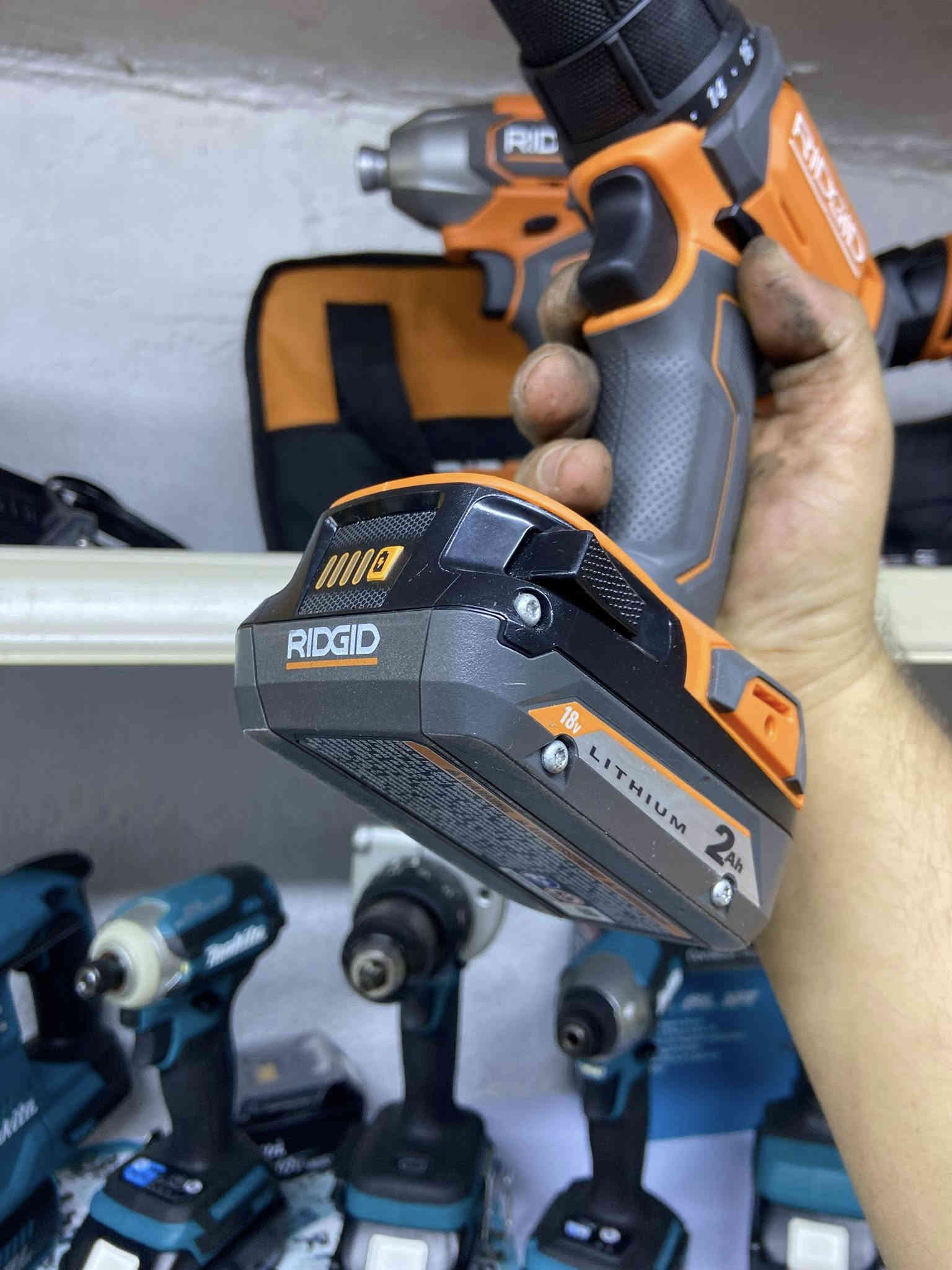 سلام و علیکم سیت ریجید کامل للبیع فحمە جدید مامستخدم تفاصیل بالفیدیو
***********واتساب
