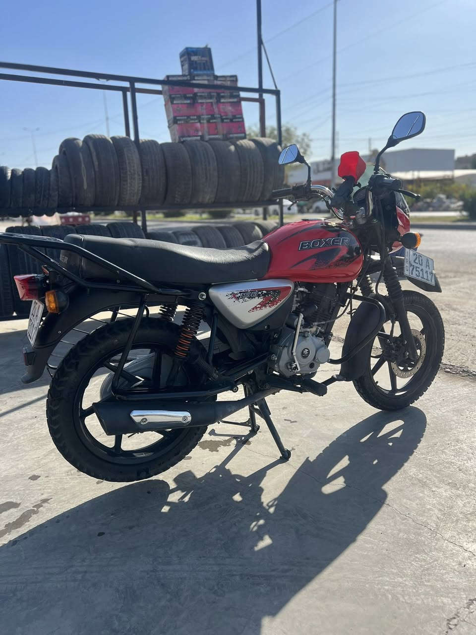 بوكسر جبلي موديل 2023مرقمه وكامله رقم انكليزي ممشتغله دلفري ابد الدراجه على يدي ماشيه 15 الف حقيقي الدراجه كلش جديده سعرها 2500 الف وبيها مجال بسيط عنواني بغداد حي الجهاد *********** متواجد واتساب
