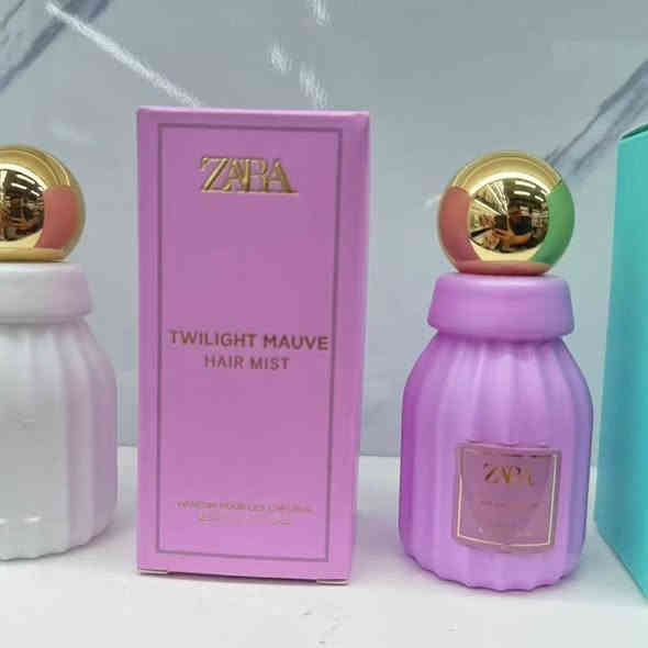 عطور شعر زارا الاصدار الجديد 
بعد الحمام ترشين ع الشعر وشوفي الانتعاش على طووول النهار ،، العطر مالته يبقى يفووح ♥️
سعر الدرزن30الف🔥

توجد منتجات اخرى

للحجز واتساب ***********
