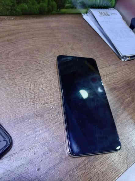 سلام عليكم هوت 40 i ذاكره 128 عشوائيه 6 البطاريه 5000 جهاز نضيف و حلو غراضه كامله كارتونه و شاحنه *********** واتساب المكان حي الوفاء
