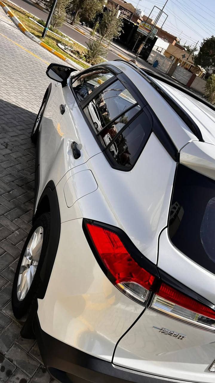 السلام عليكم 
تويوتا كورولا كروز 2025 
نظيفة جدآ اخت الزيرو ....
كفالة عامة من صبغ وتعديل وبارد 
ماشيه 9000 كيلو 
رادار أمامي
كامرات عدد 8 
حساسات اماميه وخلفيه 
تحكمات ستيرن جهتين 
كشنات جلد ... سلايد روف 
محرك 2000 ..... شحن ذاتي 
بصمه + دخول ذكي 
هاند بريك بصمه + اوتو هولد 
شاشة كار بلي 
جنطه بصمه جكات بلاديه 
لايتات زنون أصلي عال ناصي 

السعر المطلوب 28 مليون دينار للاستفسار الاتصال *********** وأتشرف بالأتصال
