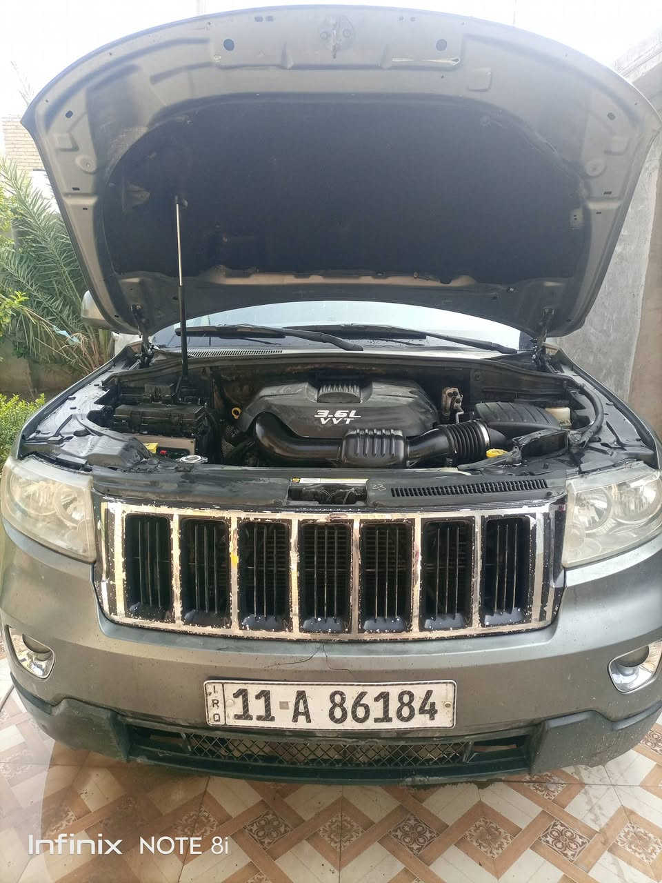 بسم الله تبارك الله 
اخوان جيب لاريدو 12 
رقم بغداد بسمي 
وارد امريكي ضرر جاملغ وبنيد رش فقط 
كير محرك صدر تخم تاير باتري تبريد ادامه كامله ماتصرف عليه ربع 
بيع ومراوس عنوان واسط نعمانيه ***********
سعر 145بيه مجال
