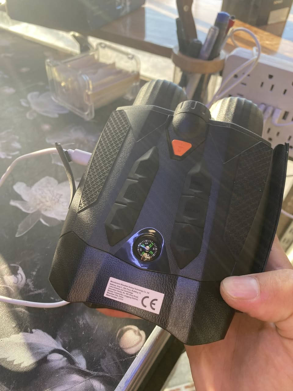 الجهاز عبارة عن منظار رؤية ليلية رقمي 4K، يتميز بشاشة مدمجة وإضاءة تحت حمراء لمشاهدة الأجسام في الظلام التام.

اعلى سعر ابيع


**إذا كنت صاحب هذا الإعلان وتريد حذفه لأي سبب، رجاءا أرسل رسالة إلى الدعم الفني**