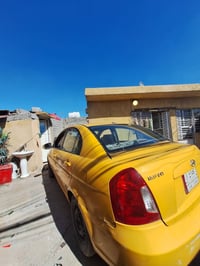 للبيع اكسنت ٢٠١٠ واريد امريكي مكان سيارة بغداد سيارة بحالة جيدة نقص بس...