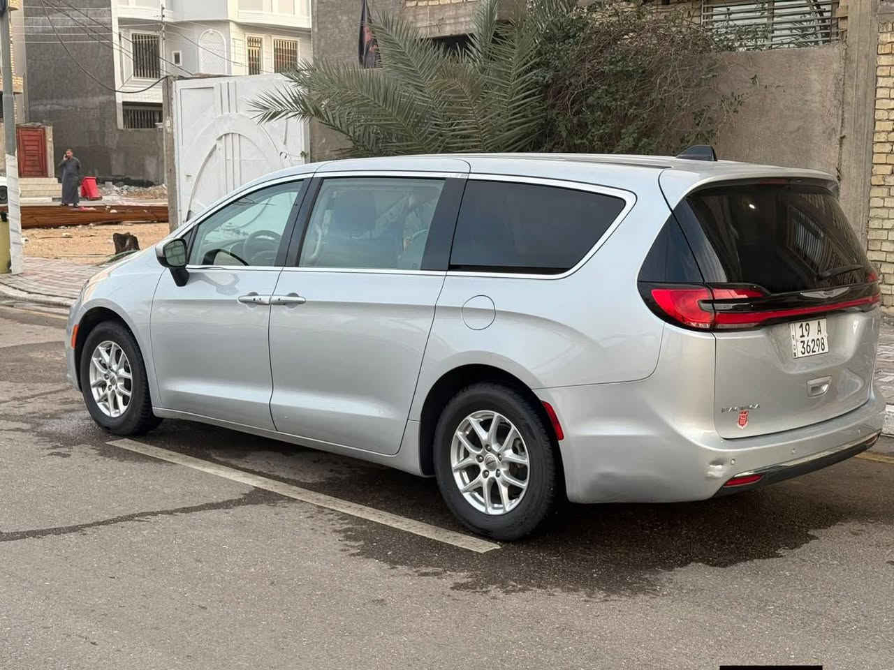 كرايسلر باسفيكا موديل 2023 صور الحادث مرفوقات بل منشور
السلام عليكم 

كرايسلر باسفيكا

محرك 3600 / 6v

 المواصفات

ابواب كهربائية (شفط)
صندوق كهربائية 
هند بريك بصمه
كشنات جلد
تبريد ثلاث قطع 
حساسات.
نقطة عمياء
تحديد مسار
رادار جانبي
كشنات سياحي
مانع انزلاق
كير ماوس 9نمر

باقي المواصفات معروفه
 
السيارة رقم كربلاء 

السعر 195💲 
مكان سياره كربلاء 

رقم الهاتف: ***********
