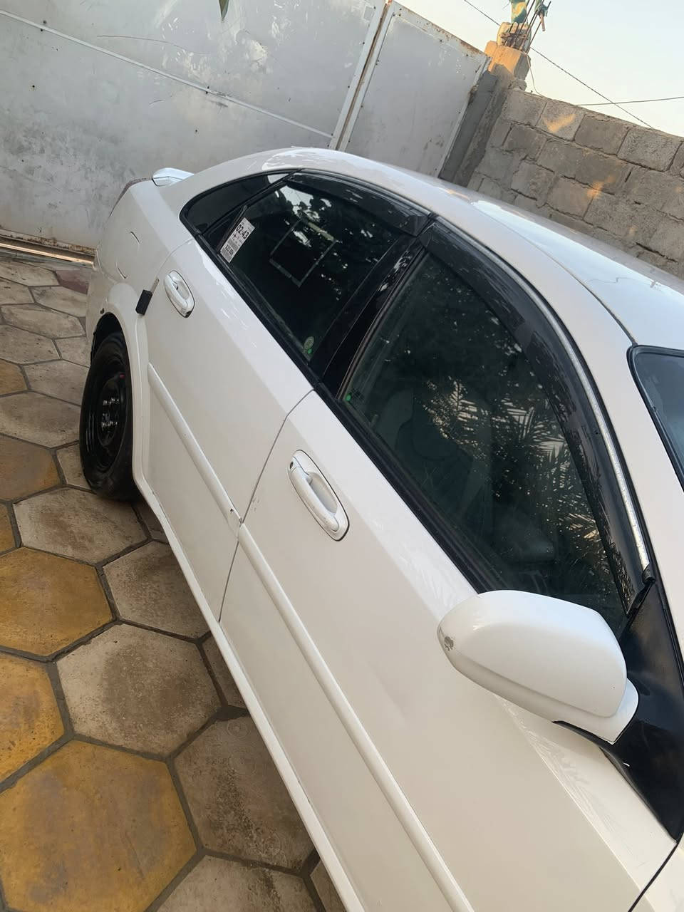 للبيع اوبترا 2007 كير ومكينة خير من الله كهربائيات كلها شغاله مكينه 200 حداديه 70‎%‎  جاملغ امامي جهة السايق فقط بدون دواخل شاشه تاب لايت عالي زينون السيارة باسمي مداور ثاني ب69 وبيها مجال شي قليل للاستفسار دايركت او الاتصال على رقم الهاتف *********** العنوان كربلاء- الحر
