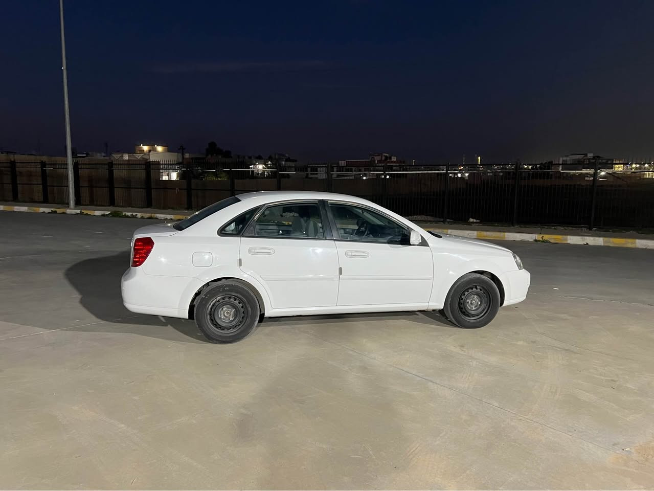 ئۆپترا سپی
یەک بست ساردی هەیە.✅
رەقمی سەنەوی تازە وە هەزەی تازەیە تا2030تازەیە✅
مواسەفات گیر ئۆتەماتیک جوار جام کارە بای✅
سەیاریک بکیشەیە✅
128هەزار مایل ڕۆشتوە✅
رەقەم موبایل
0770 348 3362📞 Singapore
