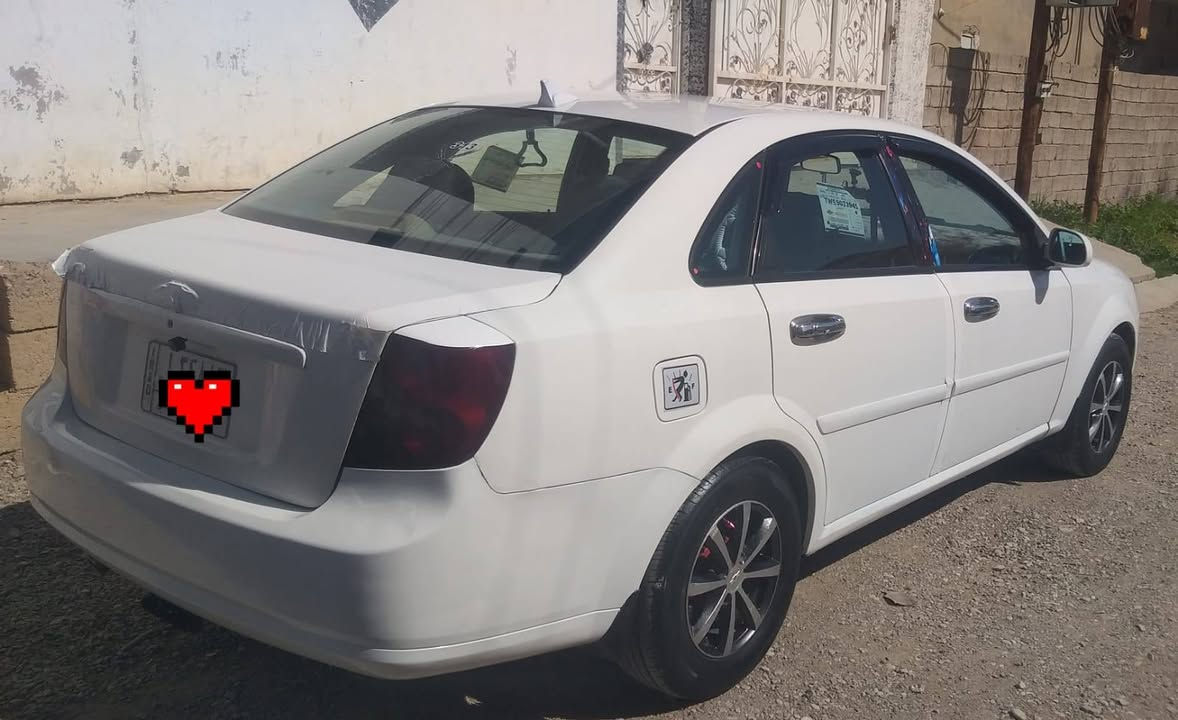 أوبترا موديل ٢٠٠٦ سياره جاهزه مال بيت رقم بغداد مشروع وطني شرط التحويل
السياره بيهه اربع قطع بدون دواخل فقط صبغ اي استفسار يرجى الاتصال على الرقم *********** طوز, صلاح الدين
