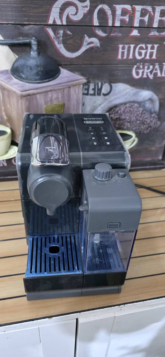 تم وصول وجبه من مكائن القهوه دولچي كوستو ونسبرسو باله كويتي نضافه وشرط الشغل كاملات بدون نواقص للاستفسار مراسله الصفحه او الاتصال عالوتساب *********** البصره يوجد توصيل لكافه المحافظات
