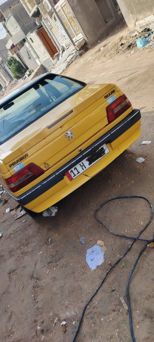 بيجو أكد موديل 16  رقم بغداد انگليزي
سنويه لل٢٩ السياره بكربلاء وراعيها بكربلاء 
بيها  طخه يم القفل مال الجنطه 
زنون كهربائيات كلها شغاله
كير ومكينة مكفولات صار اسبوعين  شديتهن
صدر امامي خلفي كله جديد تدفئه تبريد 
عينة وصينة جديدة
تبريد شغال منظومه جديده 
كهربائيات كلها شغالة
غرفتها جديدة وبلادية
شرط التحويل مكاتبة مرورية
السعر ٤٣ملاحظه  راسلني واتساب 
***********  هذا بي واتساب أو تصال
***********
