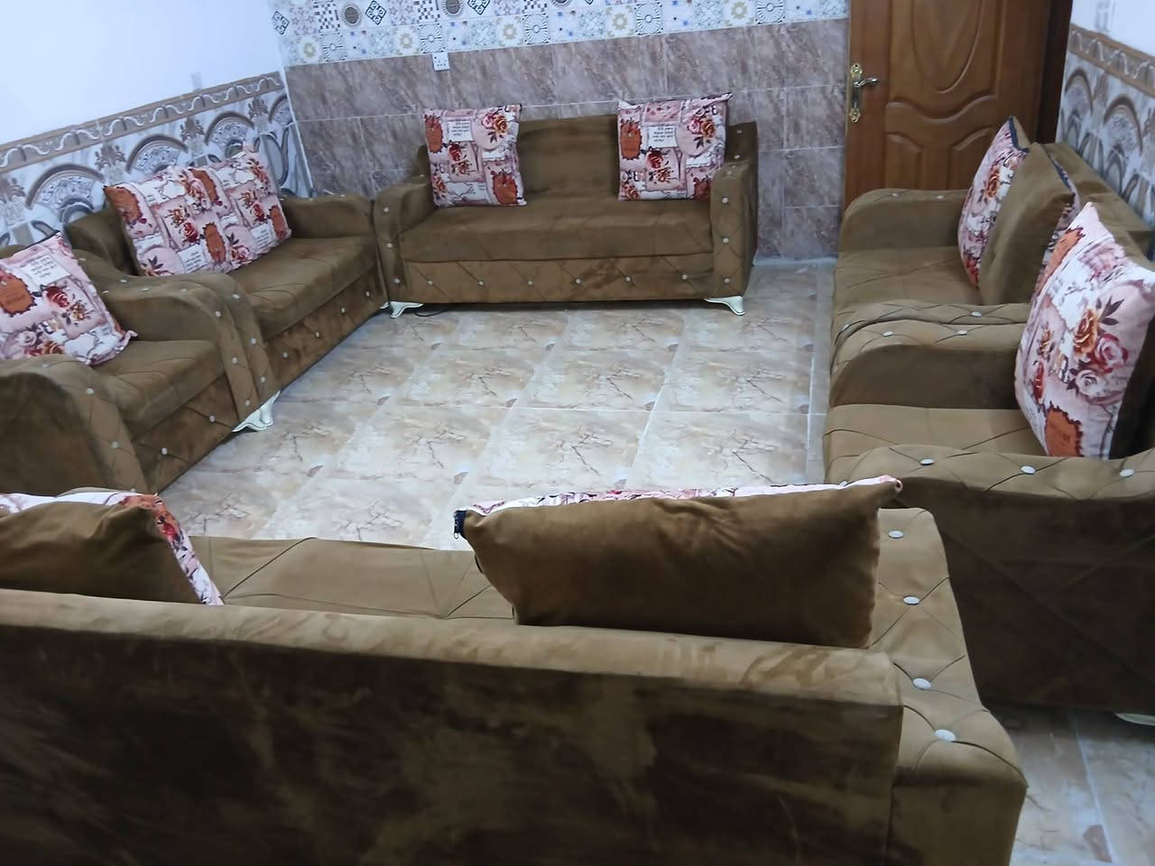 سلام عليكم تخم ١٢ مقعد للبيع مابي اي ضرر او كسر مع ميز السعر ٢٠٠ الف مكان حي الجهاد


**إذا كنت صاحب هذا الإعلان وتريد حذفه لأي سبب، رجاءا أرسل رسالة إلى الدعم الفني**