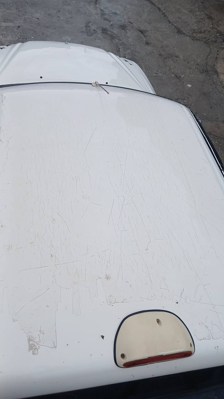 پیکاب دێر مۆدێل 2008
مەکینە بەخ چوار جام کارەبا دەشبوول مەرزیە تەبرید سارد و گەرم ئیش دەکات مەزبوت 
چوار تایەی نوێی جەبەلی 
گێڕ و مەکینە کارەبای بەشەرت 
مەنەفیست تەسدیق 
یەک پەڵە بۆیاخ بۆدی 
0750 218 2096
شوێن ڕانیە
