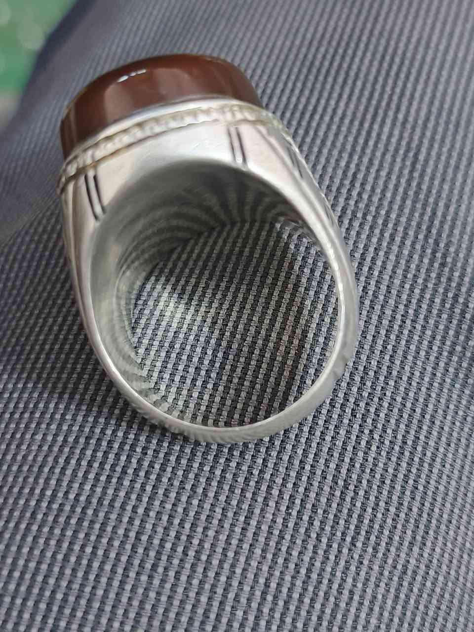 حجر عقيق خشنه تمري حجم الحجر ٢.٥سم فضه ثقيلة ٩٢٥مقاس الخاتم ٢٥تقريبابيع أو مراوس حسب القناعه


**إذا كنت صاحب هذا الإعلان وتريد حذفه لأي سبب، رجاءا أرسل رسالة إلى الدعم الفني**