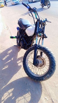 السلام. عليكم شباب قفاز سياحي دراجة نكرة سلف بيها نواقص مثل مموضح بل ص...