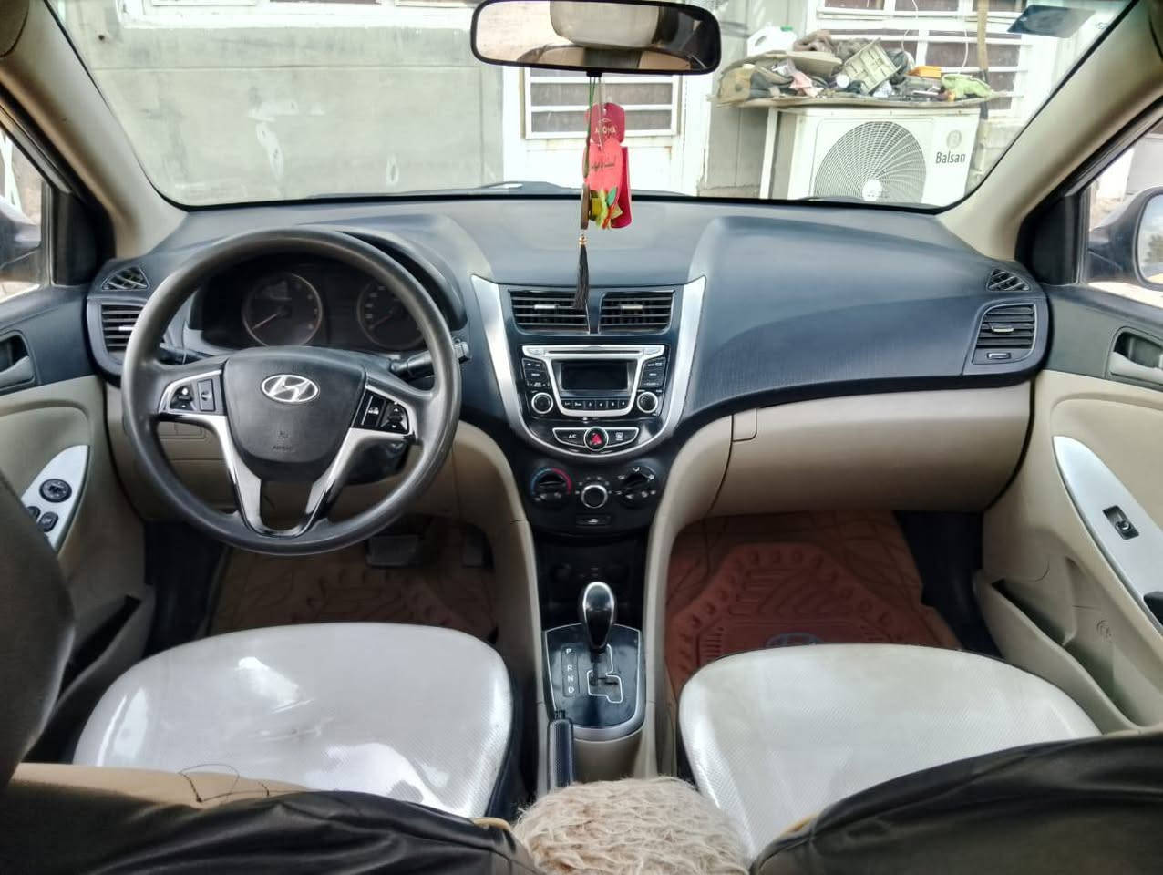 اكسنت 16خليجي مصفرة هيئة وغرامات رقم بغداد مشروع وطني تحويل ثاني يوم  مكفولة من الضربه بس طخات بجاملغات الماميه مكان السيارة الديوانية الدغارة ***********التصال السعر 90وبيهة مجال بسيط
