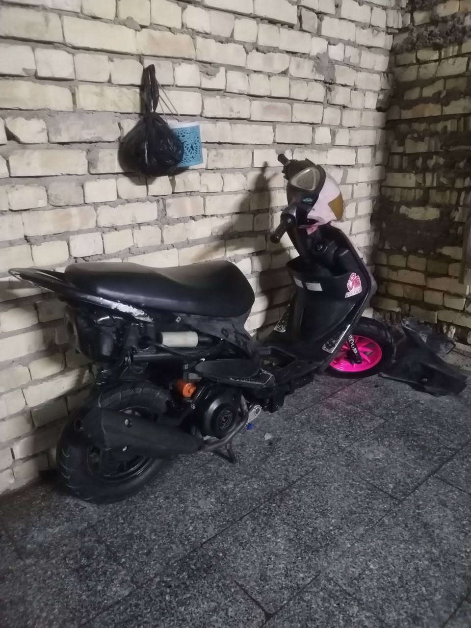 سلام عليكم عدلة للييع خير من الله ترايك لكربلة شراي تعال خاص 400 بيهة مجال او مراوس ***********
