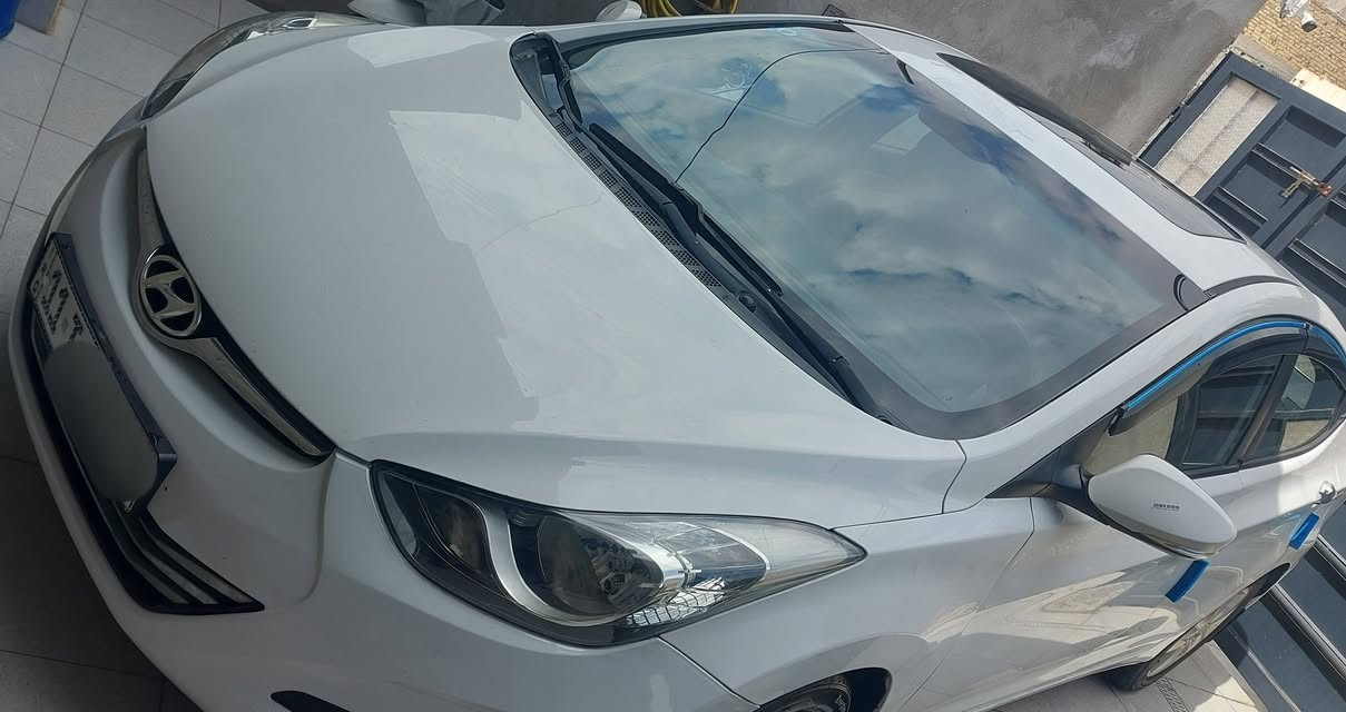 السلام عليكم النترا خليجيه  موديل ٢٠١٢ رقم بغداد بسمي حجم المحرك ١٦٠٠ فول مواصفات   كيرومحرك حاويه ممفتوحات شرط  تبريد خير من الله حداديه تمام السياره بيه صبغ خمس قطع والحوض الخلفي بي تعديل الشاصي سليم (ابيع حزام حتى مااتعبك ) السياره حلوه وناعمه واحلى من الصور  وجاهزه للاخير السعر المطلوب (٩٧) بيه مجال ***********
