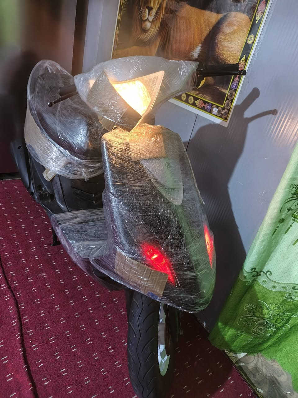 سلام عليكم
ماكس عدله دراجه رمبه وكيل من بغداد جاهزه وكله شغاله مكينه ناعمه سعر 800 مكاني بصره ***********
