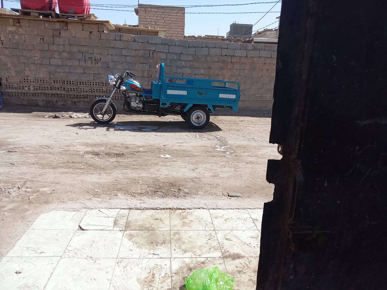 ستوته لبيع موديل 20 محدثه 25 بس شاصي 20 فقط مكينه بدي دبلات ضفيهر كله 25 شرط ماخلينه برغي مابدلانه بيه وكل غراضه من وكيل جبناه عنوانه كربلاء متوازين على بيع ***********
