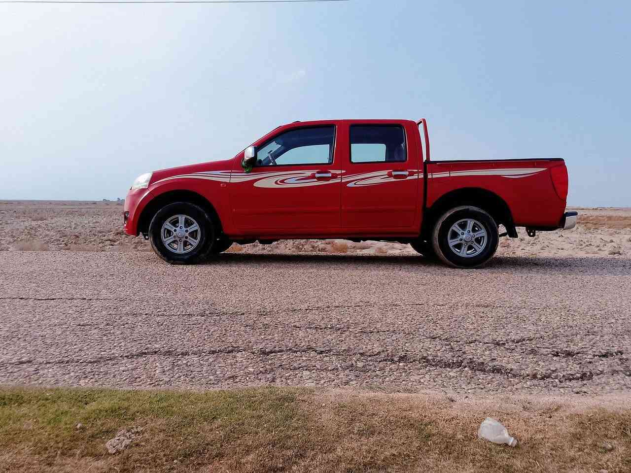 السلام عليكم للبيع كريت ويل 2013 رقم ذي قار رقم نكليزي بسمي سنويه جديده لل2031 السعر 55وبيها مجال المكان الناصريه للاستفسار ***********
