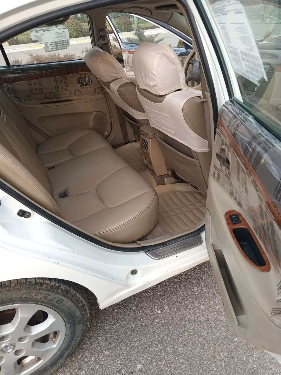 السلام عليكم
للبيع 
كير محرك بالشرط
 صدر تخم تاير جديد 
رقم سليمانيه شرط التحويل 
السعر 36 وبيه مجال قليل 
مكاني تكريت/ العلم 
تصل ***********
