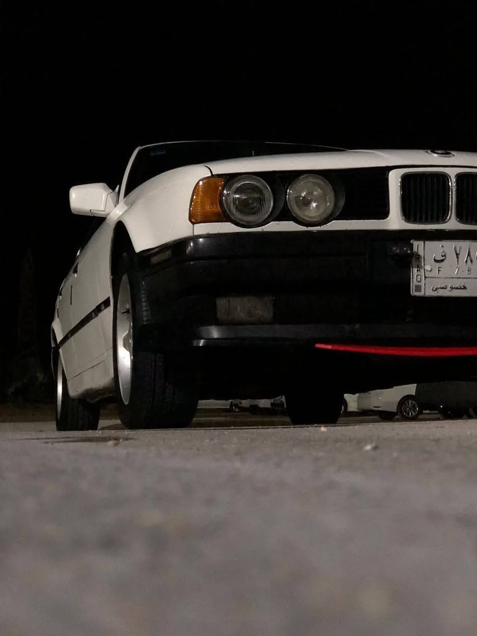 السلام عليكم اخوان بيام 525اصل بل سنويه سياره جهزه من كل النواحي مكينه صاله 20من شاده حداديه جديده تخم تاير جديد تبريد تدفاه كله شغال مابيه نقص 
شرط تريد تحويل تريد وكاله مكان ناصريه السعر اتصل وبيك خير ودلل بس المو شراي لا يدخل خاص ويسال رحمه الموتاكم مكان ناصريه مركز *********** وتساب موجود
