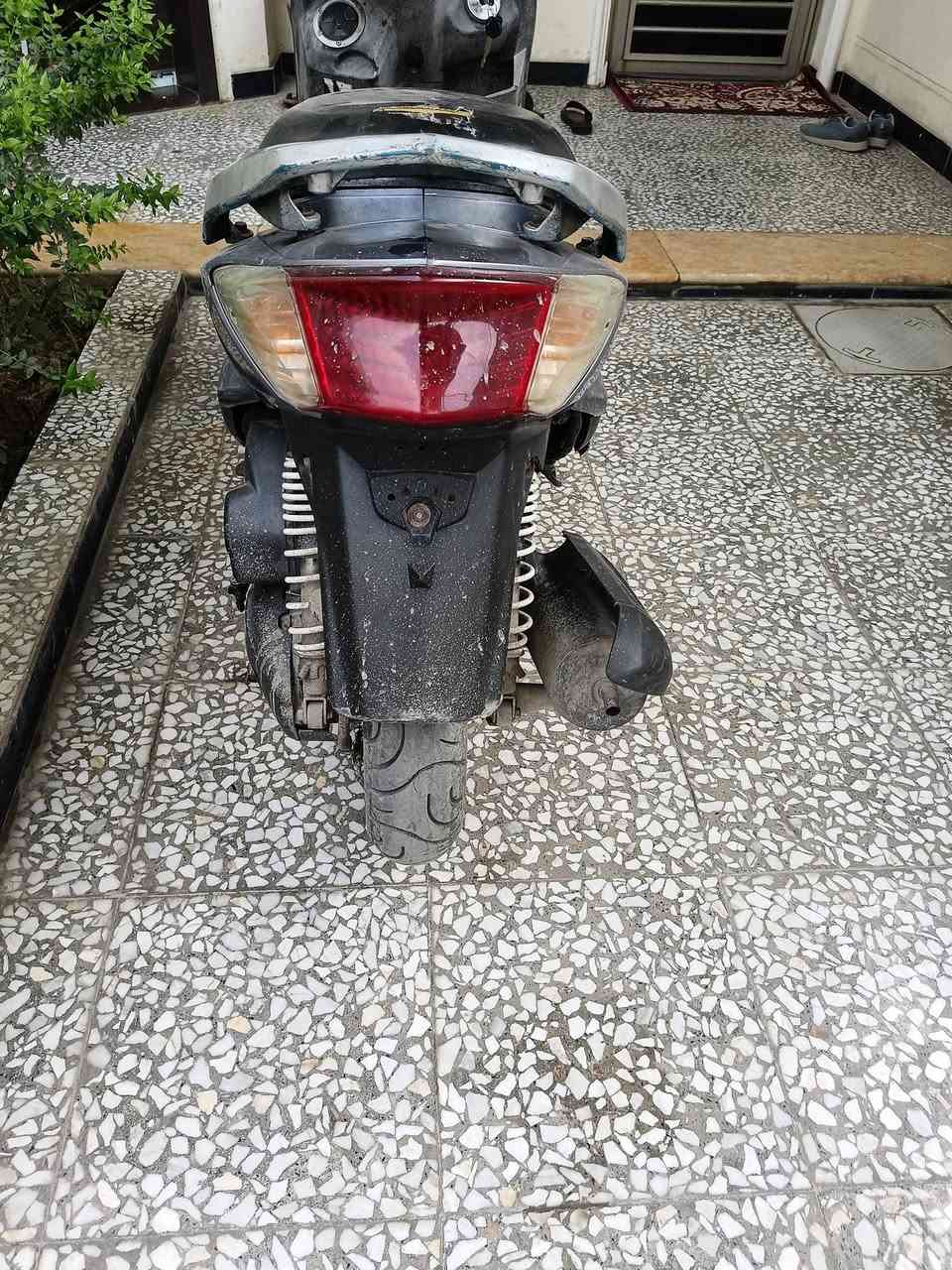 سكنس فحل عل بلاد مكينه ستندر بس كفرات تعبانه 600 بيه مجال قليل مكان بغداد الكماليه ***********
