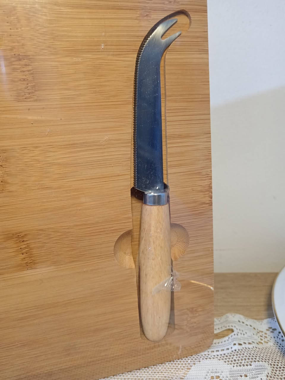 خشبيه وسكين للمعجنات الزبده الجبنه
السعر ٤٠٠٠ فقط


**إذا كنت صاحب هذا الإعلان وتريد حذفه لأي سبب، رجاءا أرسل رسالة إلى الدعم الفني**