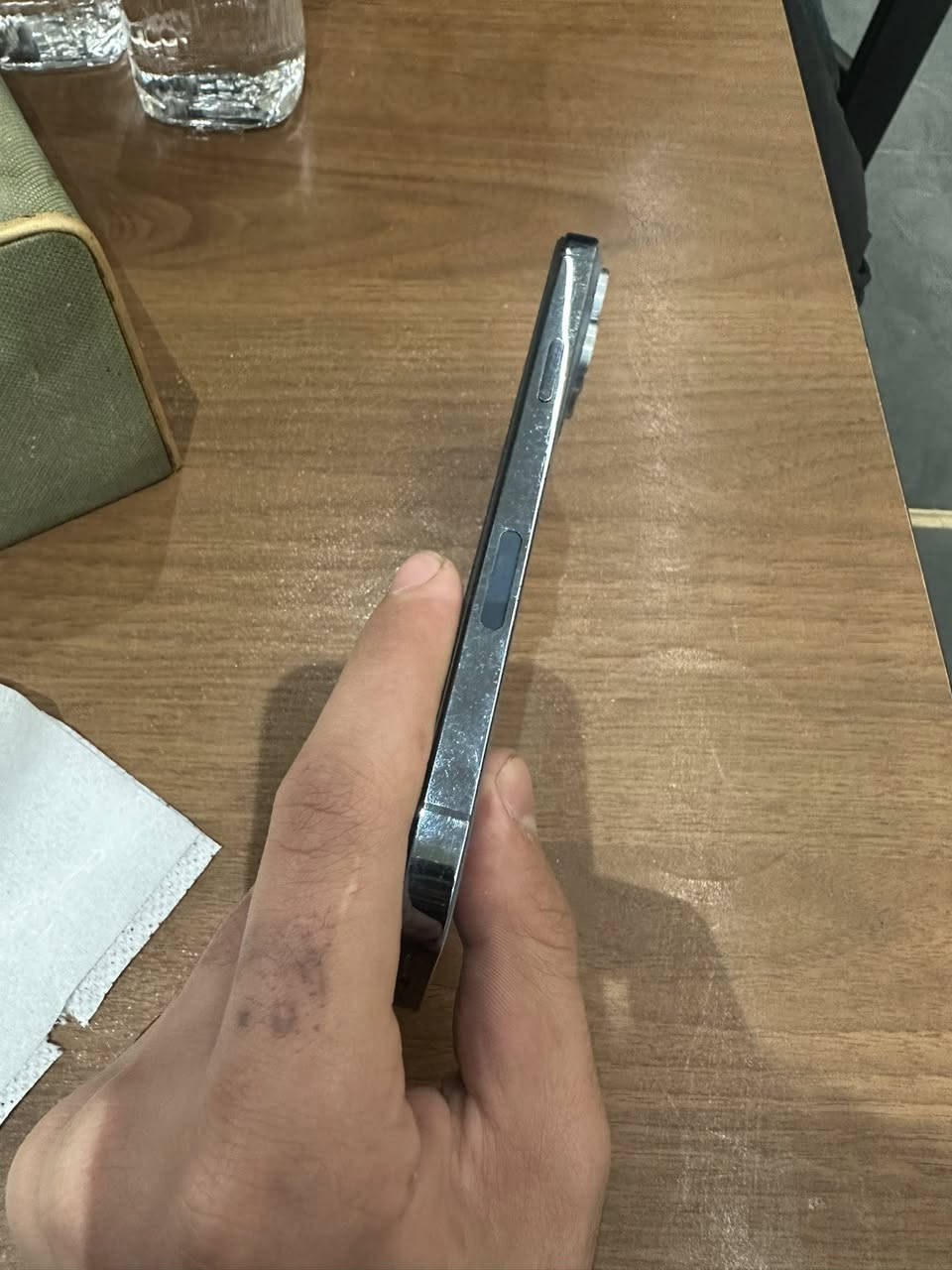 السلام عليكم 13 برو ماكس  امريكي ذ512 بطاريه 76 جانت 82 بتحديث صارت 76 مستبدل شاشه جهاز وكع من ايدي وشاشه كامت تنمض بس من يشتغل ويرجع طبيعي شغاله 500 وبي مجال او مراوس وانطي فرق


**إذا كنت صاحب هذا الإعلان وتريد حذفه لأي سبب، رجاءا أرسل رسالة إلى الدعم الفني**