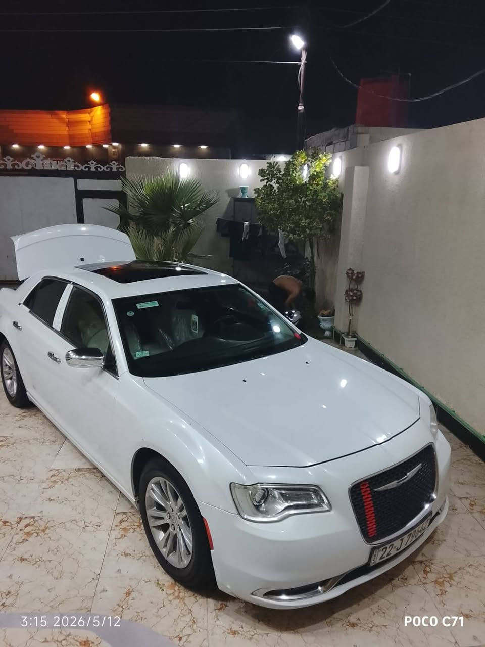سلام عليكم اوباما موديل16كنديC
1ماشيه95
2مثبت سرعه تحكمات ستيرن كله شغال
3برده خلفيه
4كشنات خزن حار وبارد 
5كشنات خلفيه حار بارد 
6كلاصات حار وبارد 
7داخل بيجي بلاد مطعم عسلي
8تخم تاير حداديه 
9ويلاته بلاديه 
كير ومحرك كفاله سياره مال جناي ومعروفه بعد 
ماعده بيها طخه بجاملغ لخلفي وبي صبغ شبر تجي وتشوف
كفاله من كلشي رقم. اربيل 
مشروع وطني. 
تريد تحويل تريد وكاله حاضر
1سعر245وبيها مجال حك  جيه.. 
تصال***********مكاني بصره..
