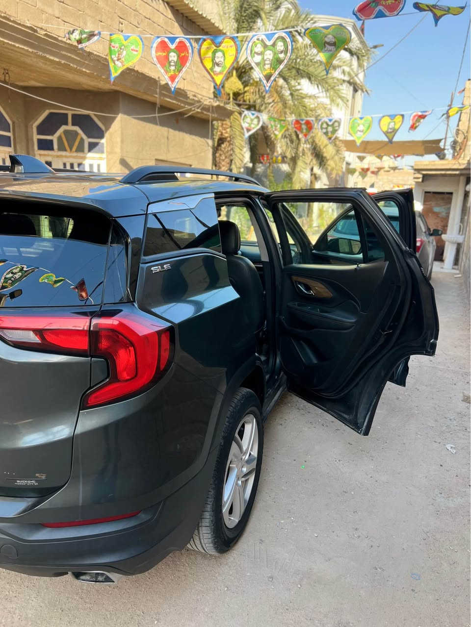 جي ام سي تيران موديل 2018   وارد أمريكي
  تقرير غرق وصبغ بنيد فقط سيارة كامله من كلشي كهربائيات تبريد تدفئة جاهزه السيارة  محرك 2000 تيربو سيارة مقلفة بالكامل نانو  رقمها بصره انكليزي سنويتها ل2030السعر 155 وبيه مجال للاستسفار الاتصال على الرقم *********** البصرة, العراق
