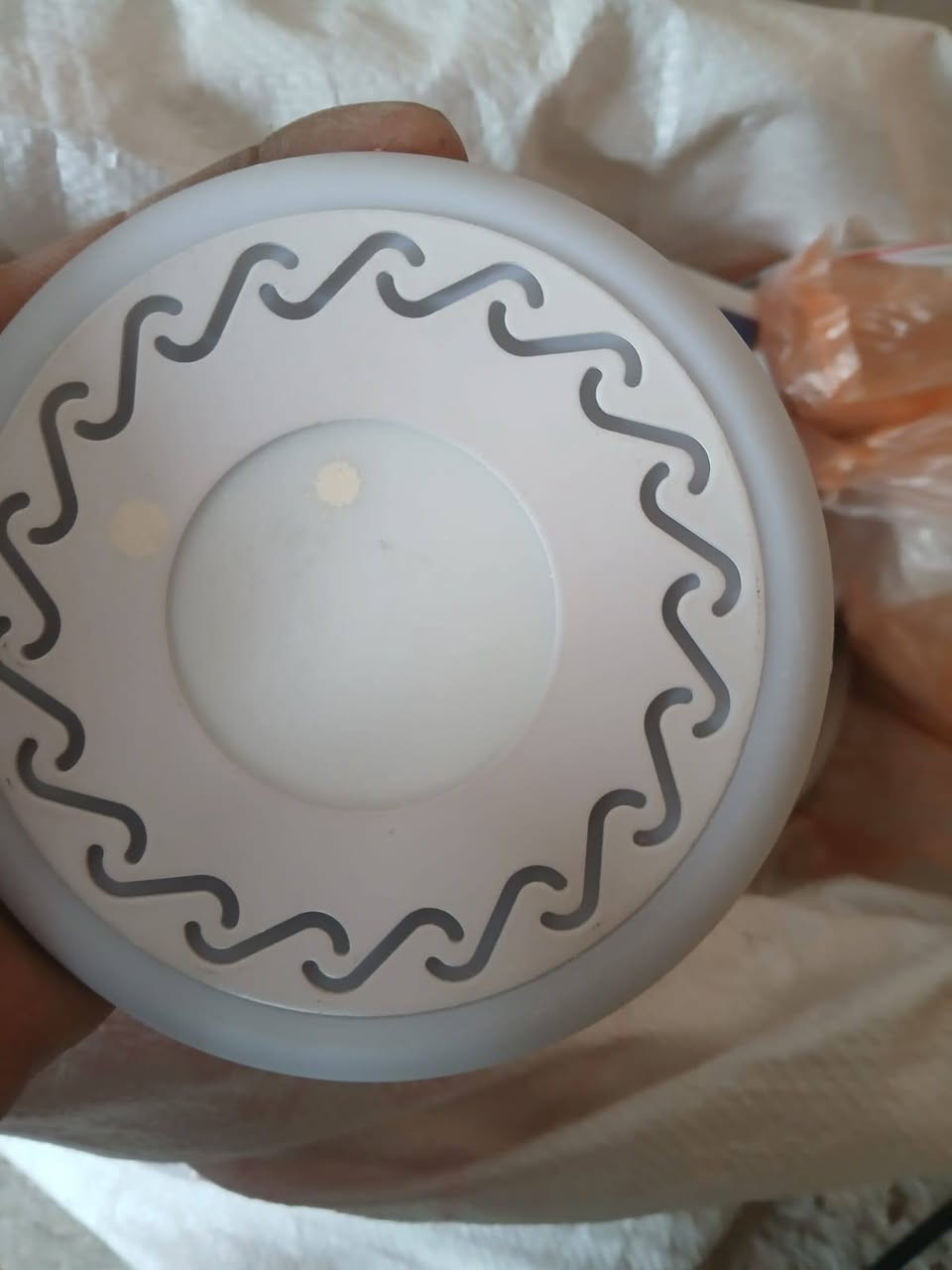 لبيع
المكناسه ٥٠
نشره شغاله ١٥
كلوبات الواحد الف ونص
***********
